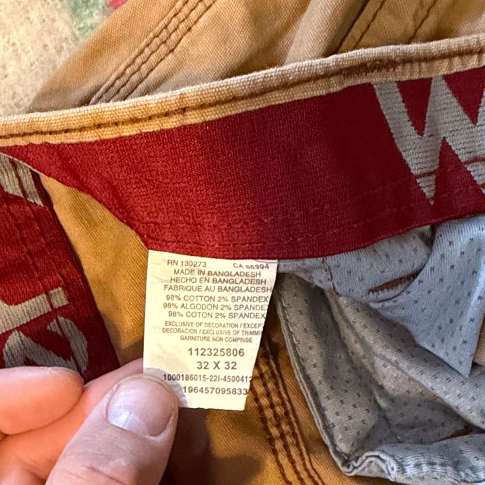 Wrangler Men's Khaki Chinos - Picture 2 of 4